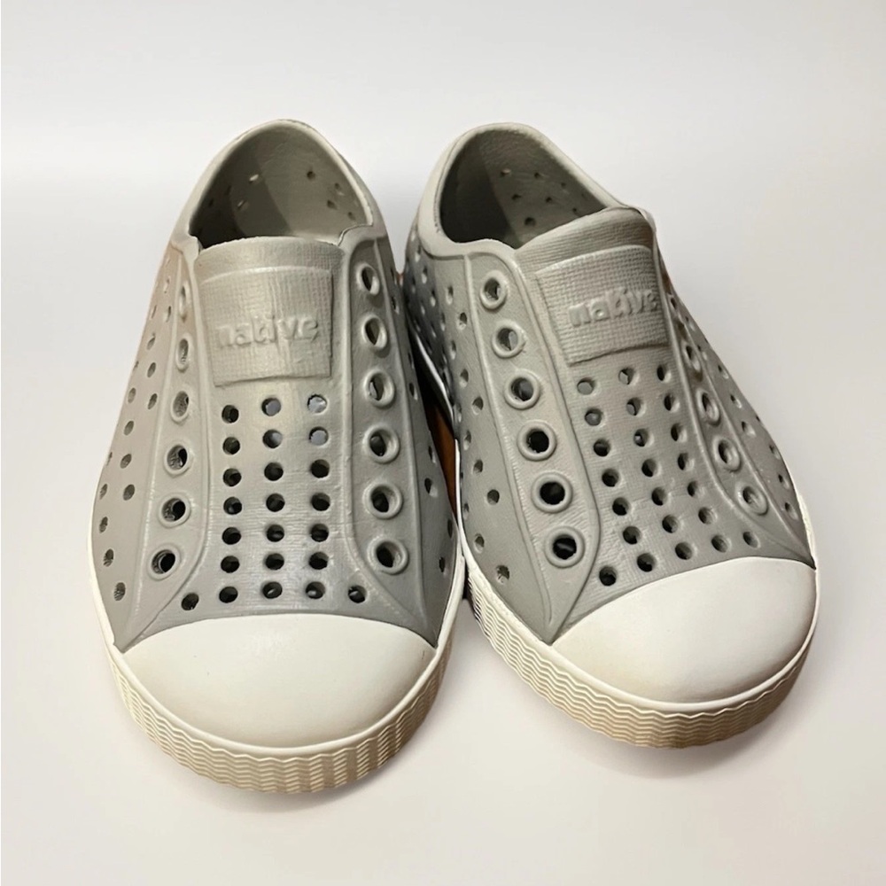 Native Shoes Children’s Slip On - Gray